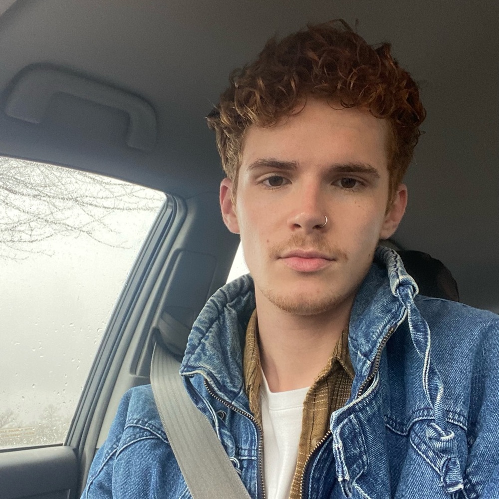 Meet your Posher, Jonathan